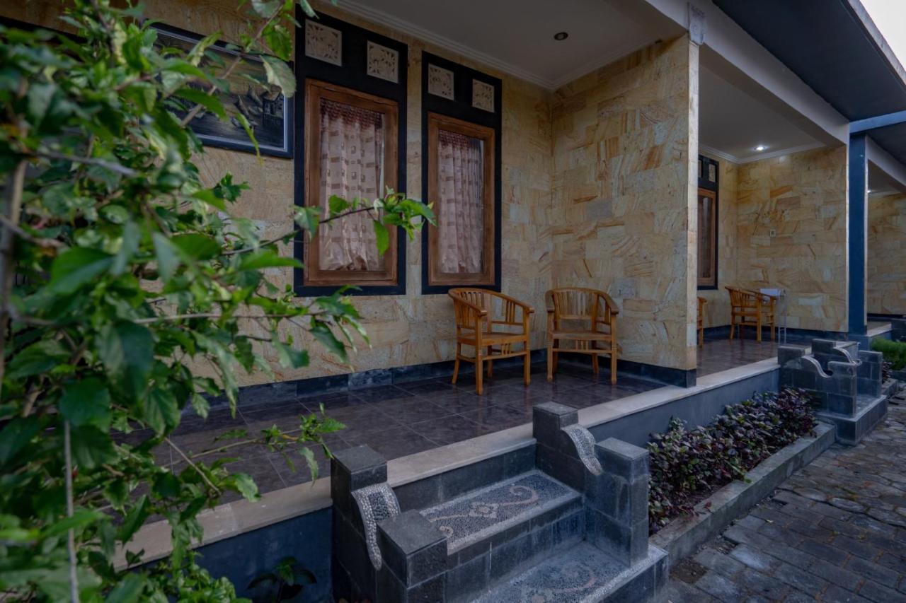Villa Amari By Wizzela Batumadeg Εξωτερικό φωτογραφία